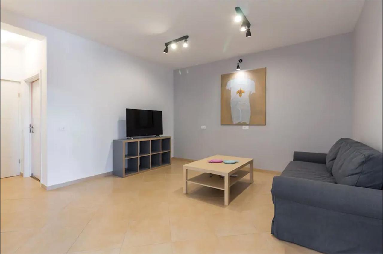 Apartments Hana Pula Exterior photo